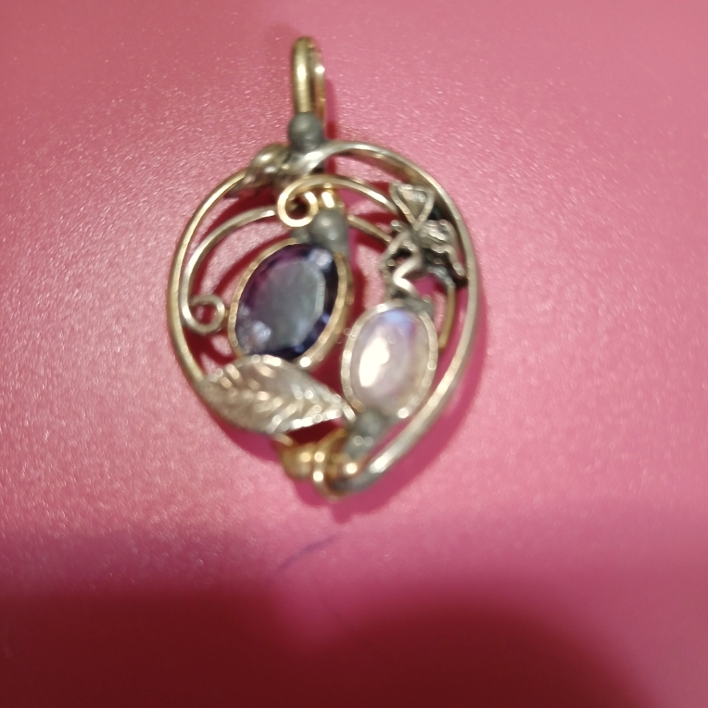 Sterling silver pendant